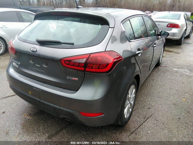 KIA Forte 5-door Ex 2015 KNAFX5A8XF5267601 Image 4
