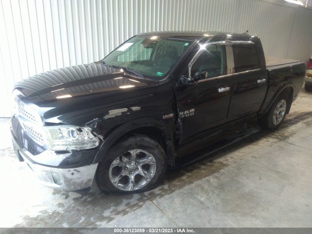 RAM 1500 Laramie 2018 1C6RR7NT1JS208779 Image 2