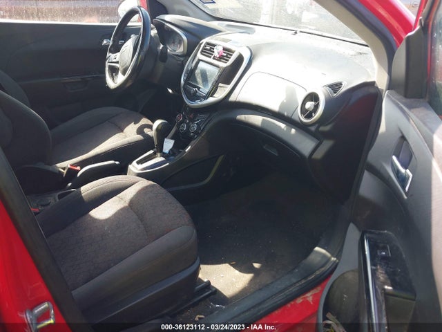 Chevrolet SONIC LT 2017 1G1JD5SH1H4109153 Image 7
