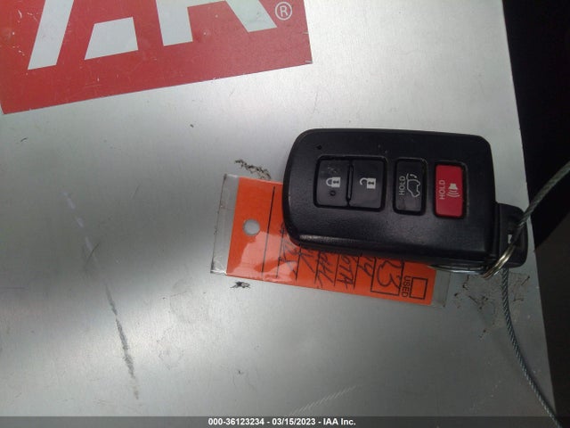 Toyota Highlander Limited 2014 5TDYKRFH2ES015859 Image 3