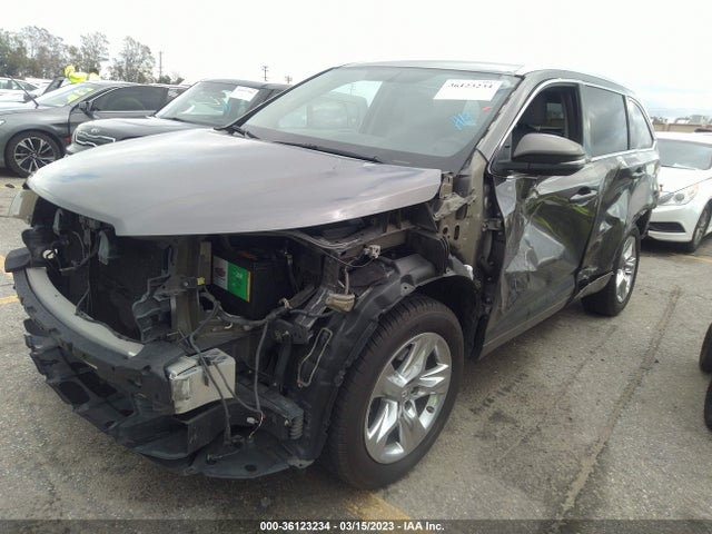 Toyota Highlander Limited 2014 5TDYKRFH2ES015859 Image 2