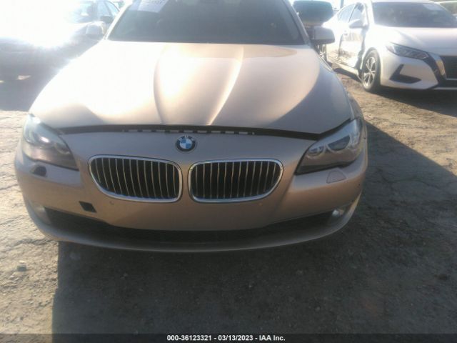 WBAFR9C55BC599438 BMW 5 Series 550i