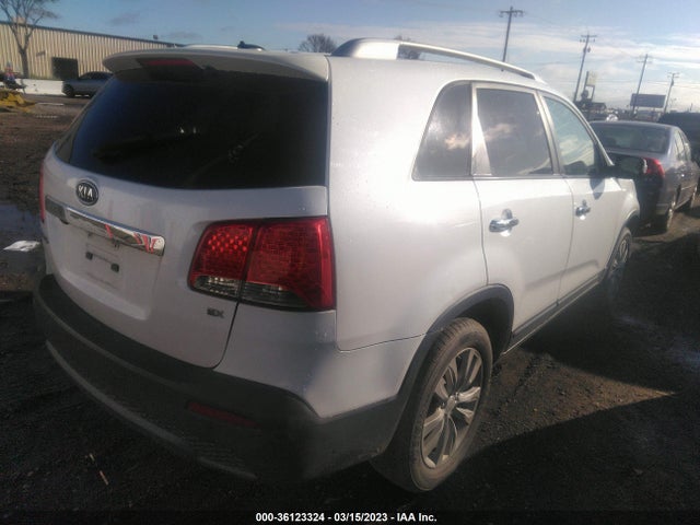 2011 KIA SORENTO EX VIN: 5XYKU4A12BG018203