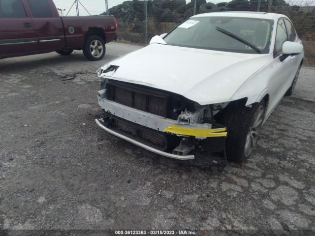 7JR102FK8LG059738 Volvo S60 Momentum
