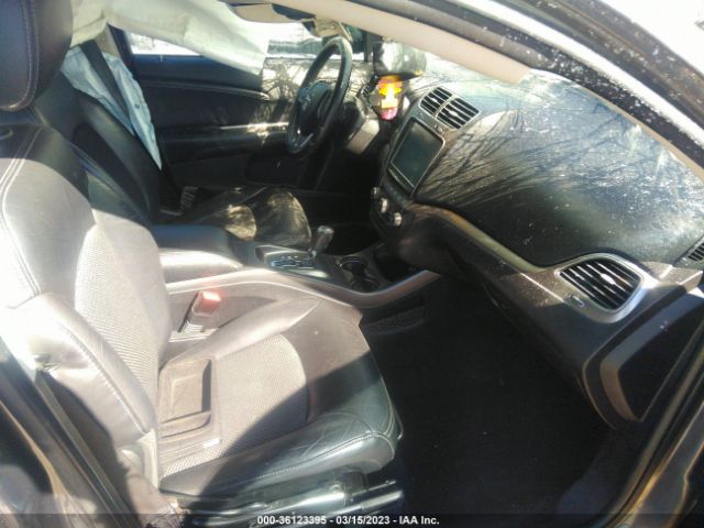 3C4PDCGG8FT670415 Dodge Journey Crossroad