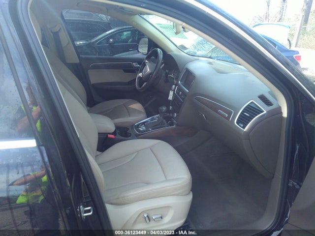 WA1LFAFP5FA085971 Audi Q5 Premium Plus