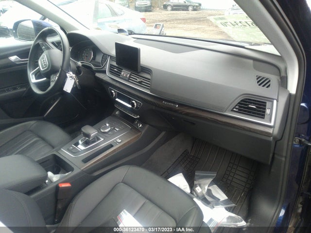 WA1ANAFY4L2097666 Audi Q5 Premium/titanium Premium