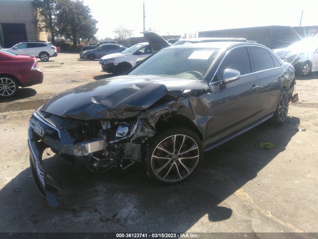 WAUB4AF44JA132734 Audi S4 Premium Plus