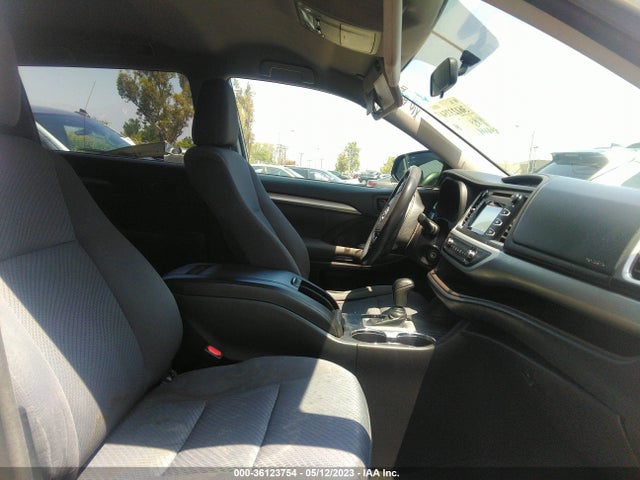 2015 TOYOTA HIGHLANDER LE VIN: 5TDZARFH1FS009348