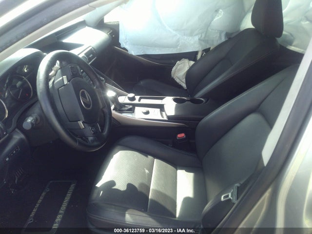 JTHBA1D24J5072572 Lexus Is Is 300