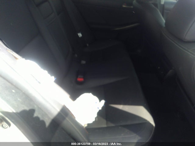 JTHBA1D24J5072572 Lexus Is Is 300