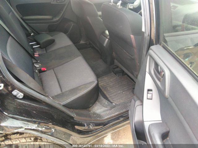 JF2SJADC1GH560560 Subaru Forester 2.5i Premium