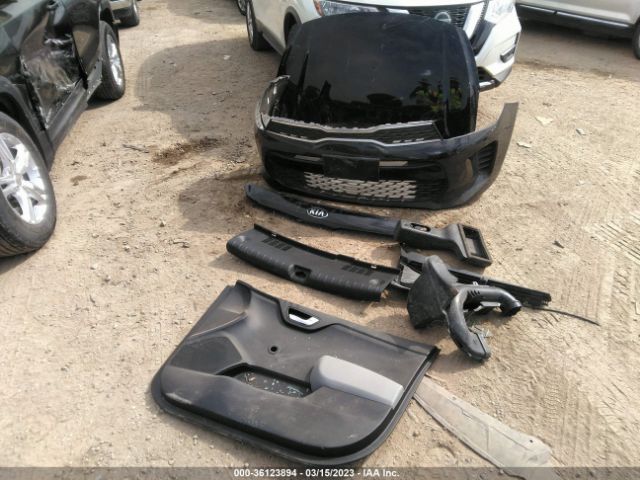 3KPA24ABXJE079949 KIA RIO LX