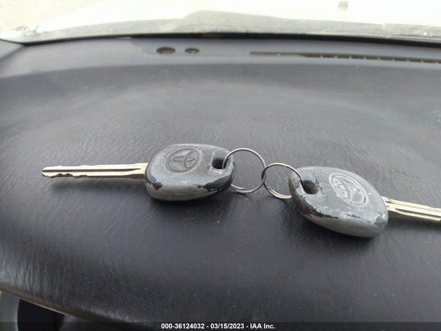 2004 TOYOTA HIGHLANDER VIN: JTEEP21A640043683