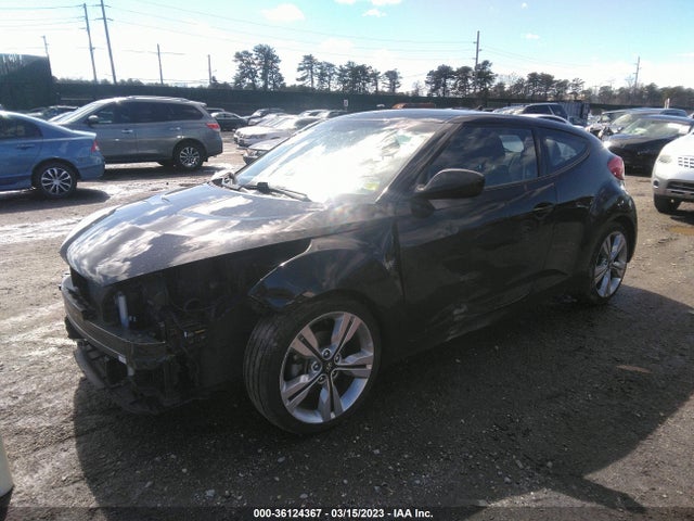 2017 Hyundai Veloster, VIN: KMHTC6AD6HU317726