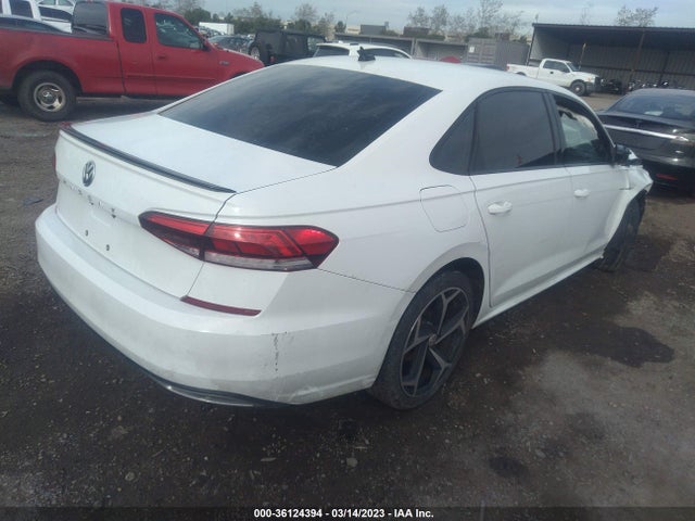 1VWMA7A37MC013989 Volkswagen Passat 2.0t R-line