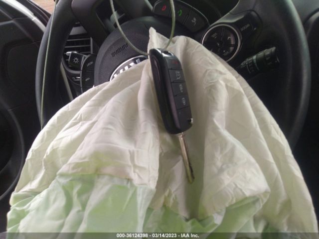 KNDJN2A29J7892873 KIA Soul Base