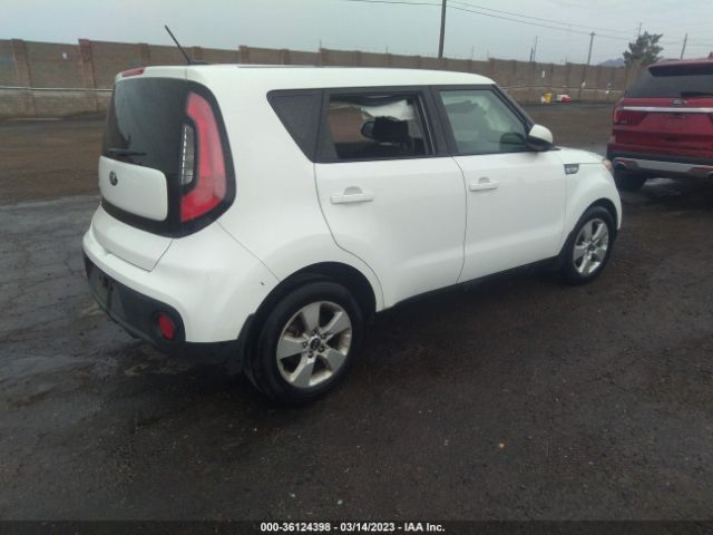 KNDJN2A29J7892873 KIA Soul Base