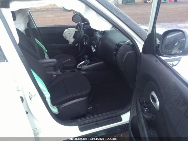 KNDJN2A29J7892873 KIA Soul Base