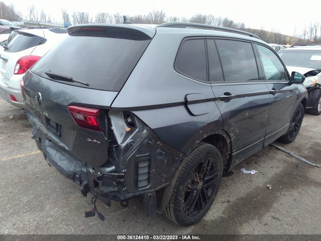 3VV8B7AX5NM040159 Volkswagen Tiguan Se R-line Black