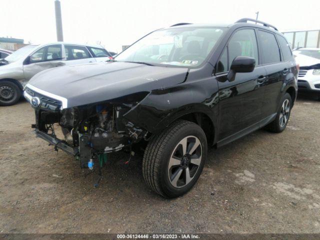 JF2SJAGC6JH613675 Subaru Forester Premium