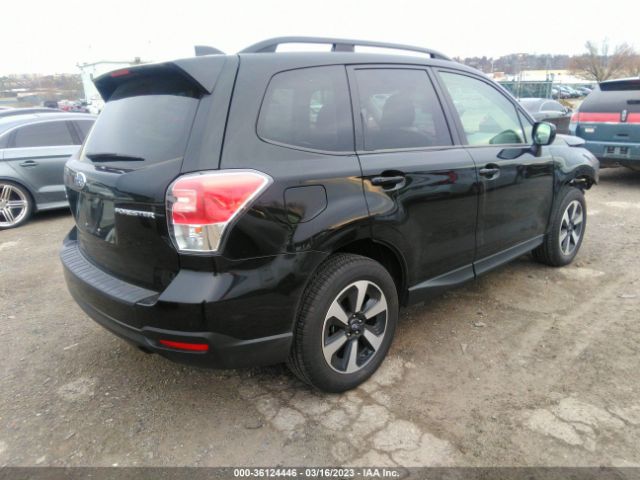 JF2SJAGC6JH613675 Subaru Forester Premium