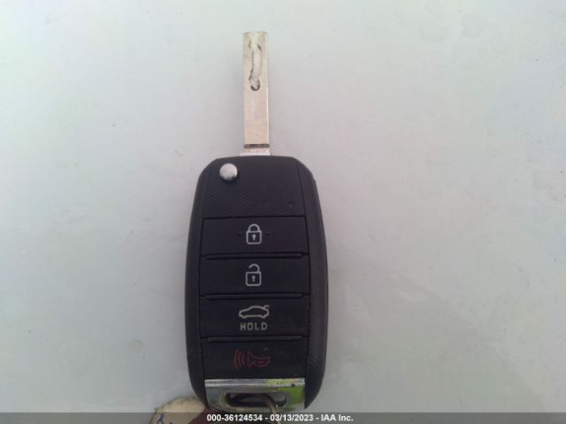 5XXGT4L34KG353930 KIA Optima Lx