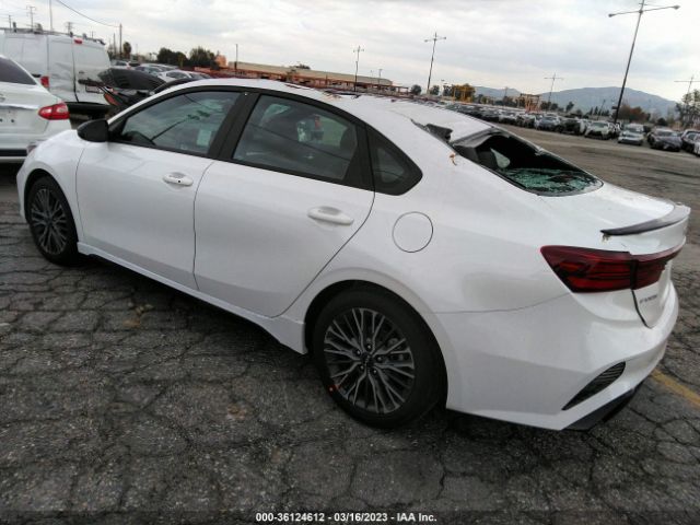3KPF54AD8PE594701 KIA Forte Gt-line