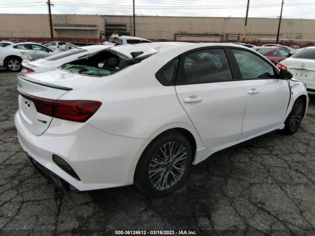 3KPF54AD8PE594701 KIA Forte Gt-line