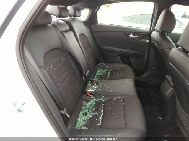 3KPF54AD8PE594701 KIA Forte Gt-line