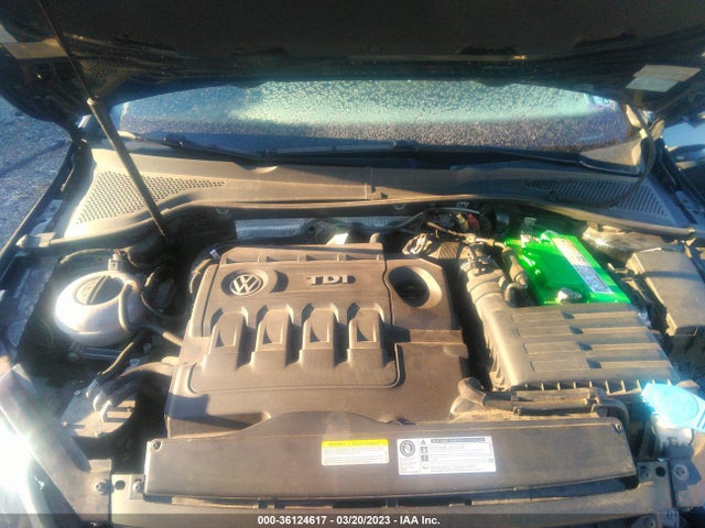3VW2A7AU1FM045919 Volkswagen Golf Tdi Se