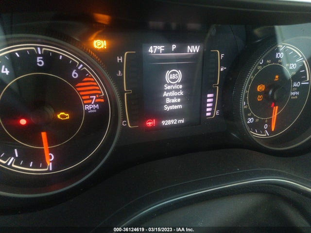1C4PJMLB5KD413933 Jeep Cherokee Altitude