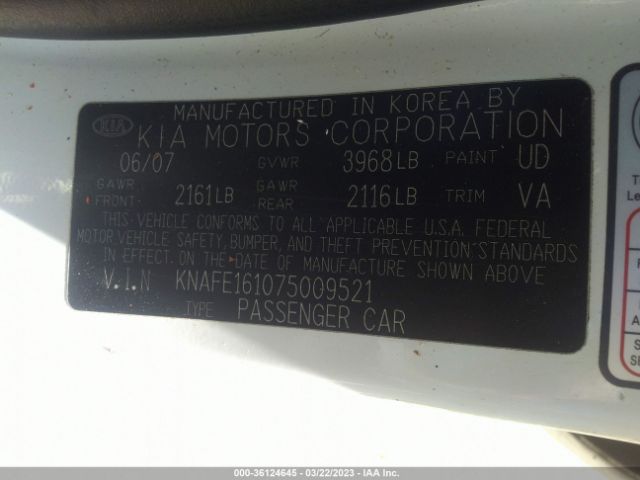 KNAFE161075009521 KIA Spectra