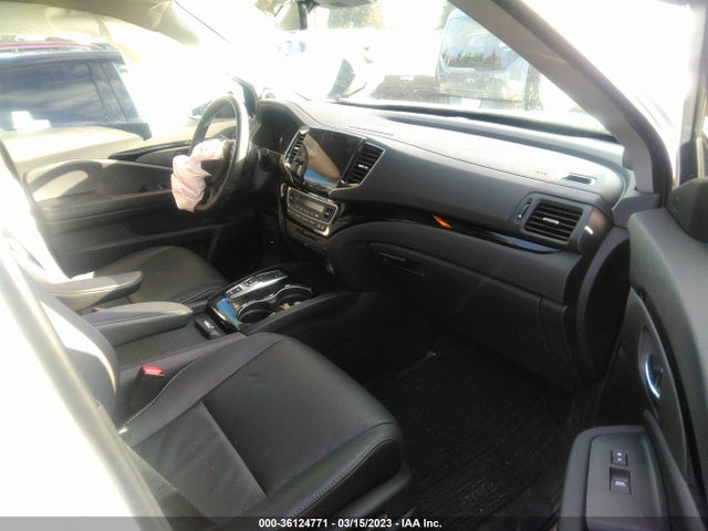 Honda Pilot Touring 7-passenger 2022 5FNYF6H63NB005103 Image 6