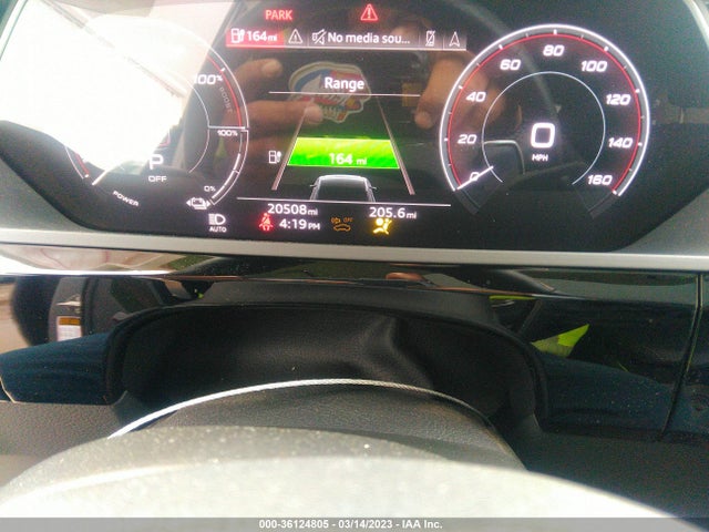 2021 Audi e-tron, VIN: WA1LAAGE9MB011861