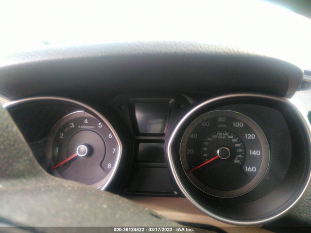 Hyundai ELANTRA GT 2013 KMHD35LE8DU032041 Image 7
