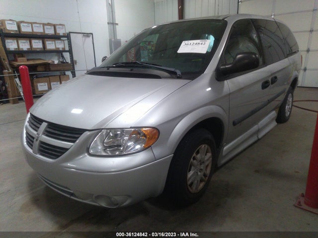 Dodge Grand Caravan Se 2005 1D4GP24R45B167216 Image 2