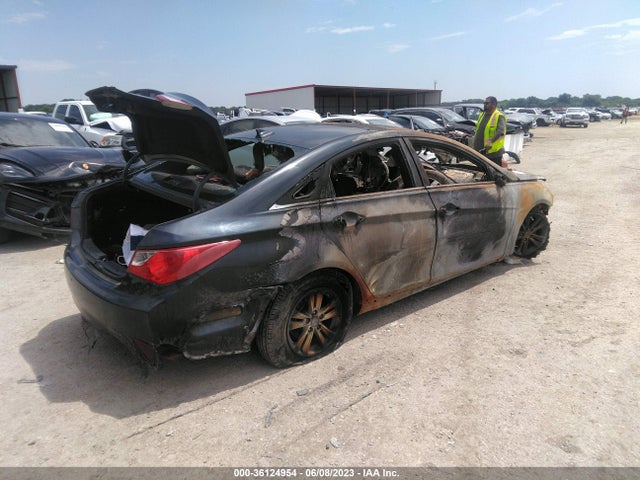Hyundai SONATA GLS 2014 5NPEB4AC3EH874322 Image 4