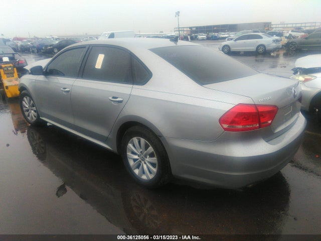 1VWAH7A30EC014904 Volkswagen Passat Wolfsburg Ed