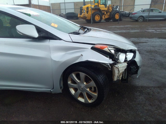 2013 HYUNDAI ELANTRA LIMITED VIN: 5NPDH4AE7DH444979