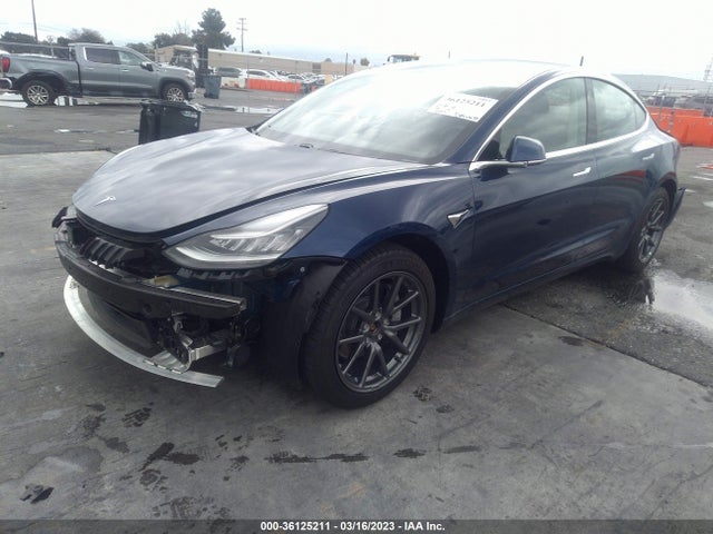 Tesla Model 3 Long Range/performance 2019 5YJ3E1EB7KF387682 Image 2