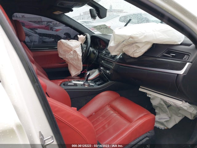 2014 BMW M5, VIN: WBSFV9C56ED593539