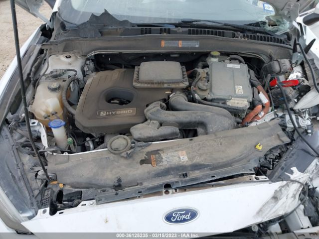 3FA6P0LUXHR235009 Ford Fusion Hybrid Se