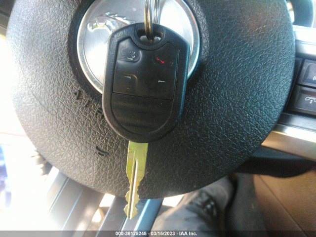 Ford Mustang V6 2014 1ZVBP8AM2E5235172 Image 3