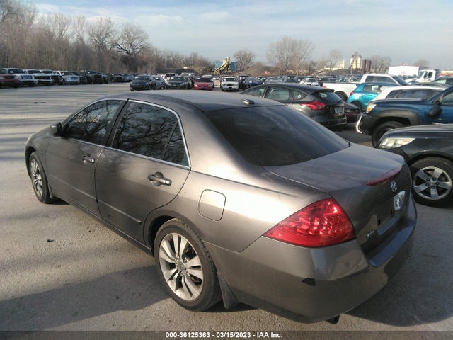 2006 HONDA ACCORD SDN EX-L V6 VIN: 1HGCM66516A000892