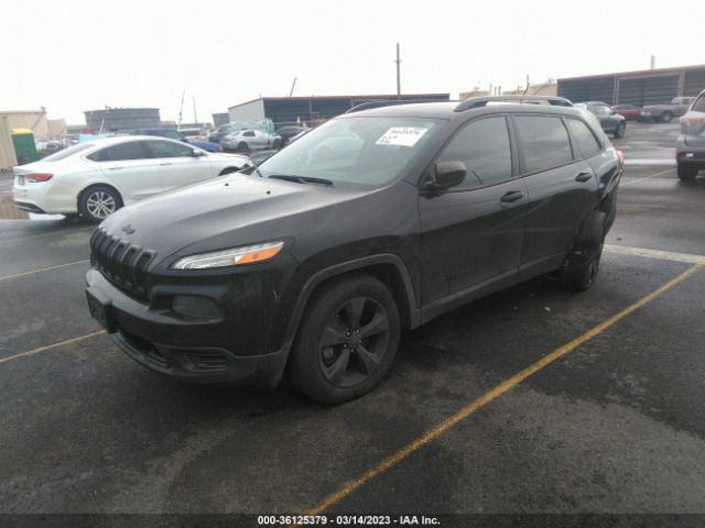 1C4PJMAB8HW595093 Jeep Cherokee Sport