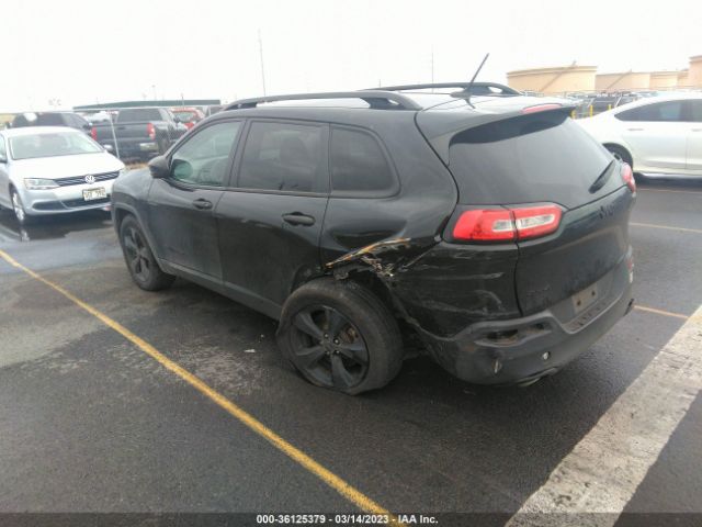 1C4PJMAB8HW595093 Jeep Cherokee Sport