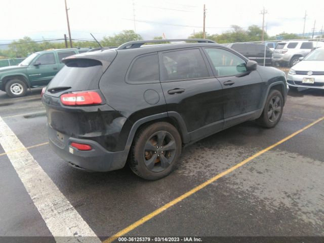 1C4PJMAB8HW595093 Jeep Cherokee Sport