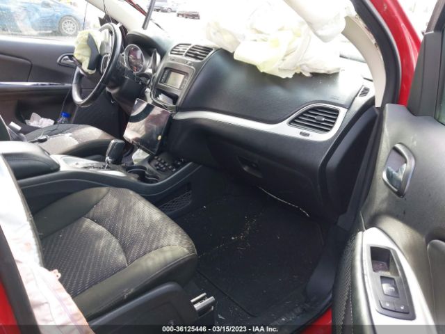 3C4PDCBB2KT857137 Dodge JOURNEY SE