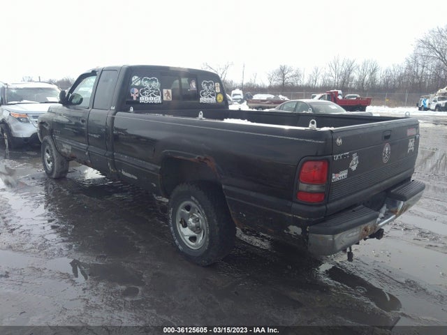 Dodge RAM 1500 1999 1B7HF13Z5XJ565138 Image 4